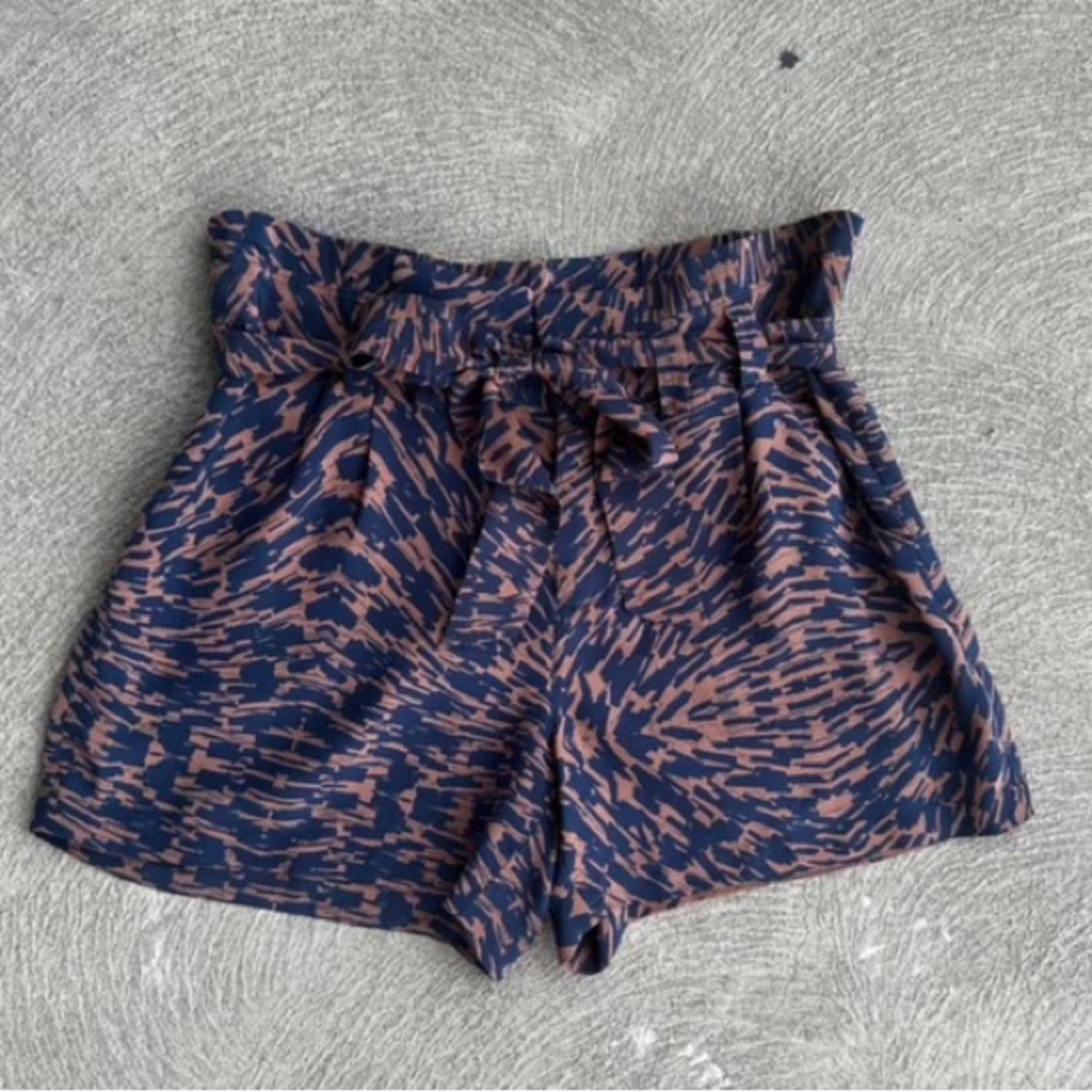 Madewell Silk Paperbag Waist Shorts Navy & Brown Print size 4